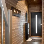 Modern In Golsfjellet *
